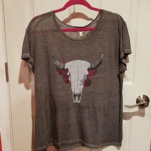 Express tshirt with skull and flowers